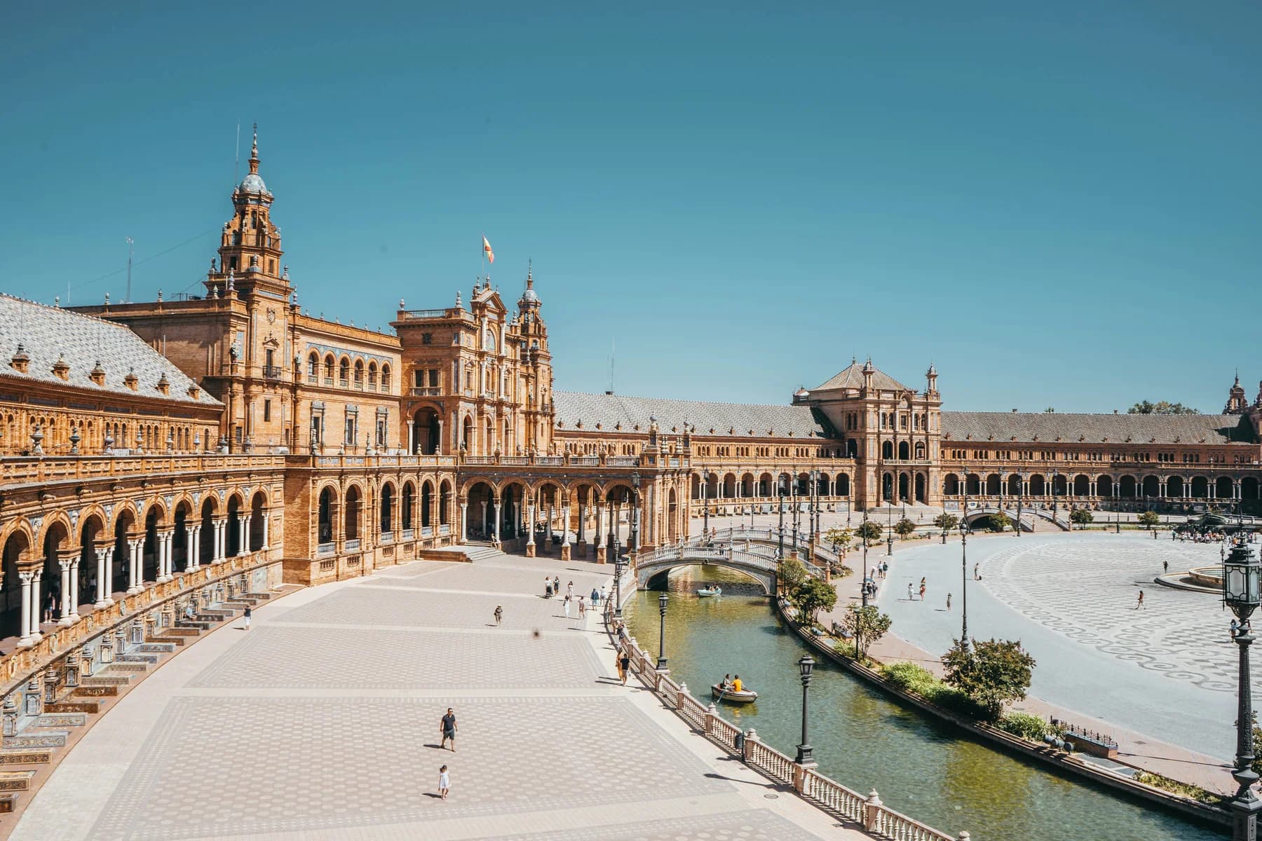 Tourist Rental Licence in Spain: What Owners Should Clarify Before Renting